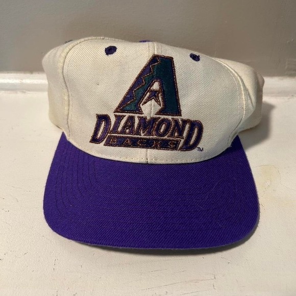 American Vintage Other - Vintage 90s Arizona diamondbacks logo athletic wool plain logo SnapBack hat cap